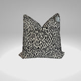 BLACK & WHITE PRINT PILLOW COVER